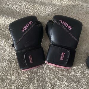 Women's Black and Pink Boxing Gloves